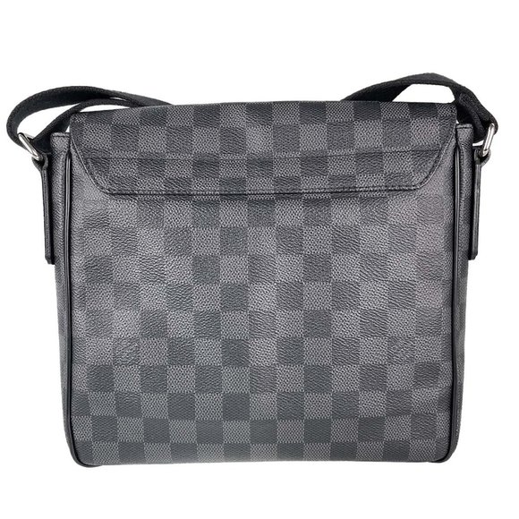 District PM Graphite Leather Black Shoulder Bag - Picture 3 of 10